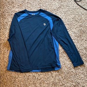 Mountain Hardwear dry fit long sleeve